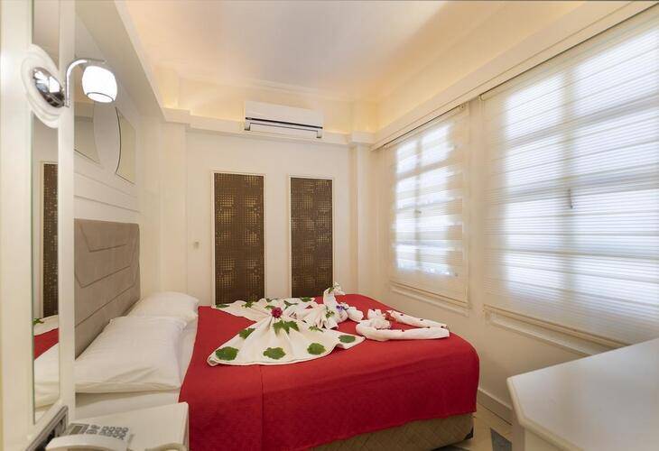 Castle Boutique Hotel