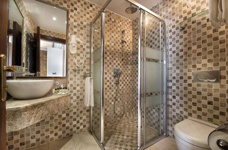 Castle Boutique Hotel
