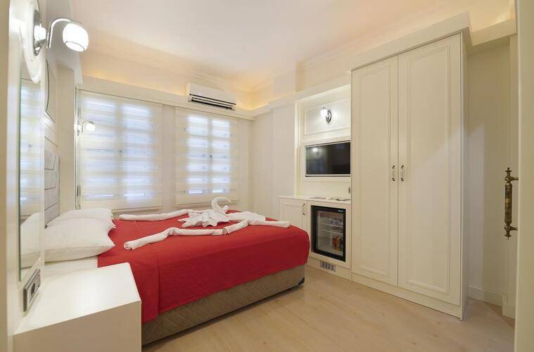 Castle Boutique Hotel