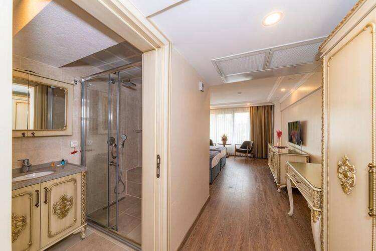 Czn Burak Hotel