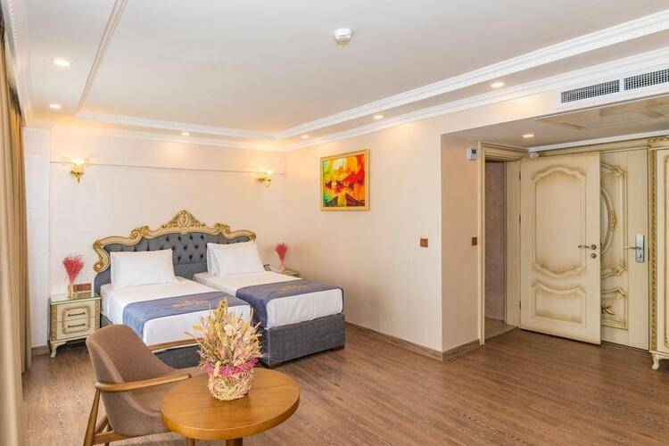 Czn Burak Hotel