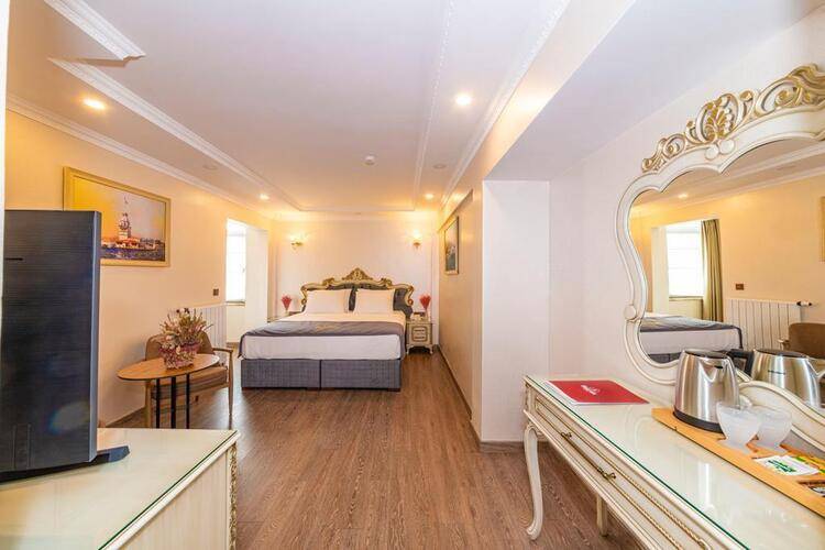Czn Burak Hotel