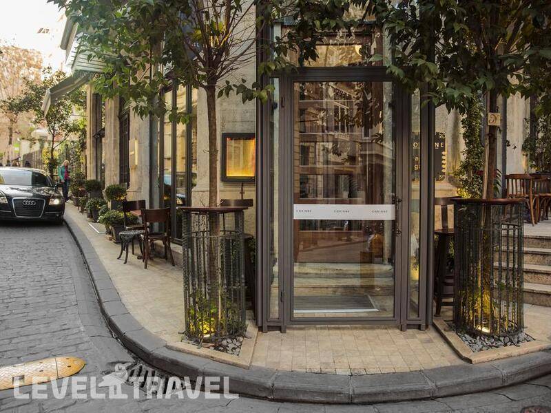 Фотография Corinne Hotel