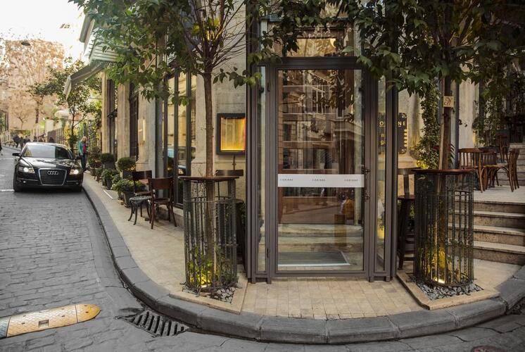 Corinne Hotel