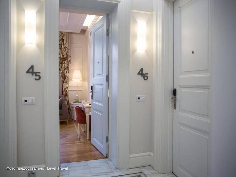 Фотография Corinne Hotel