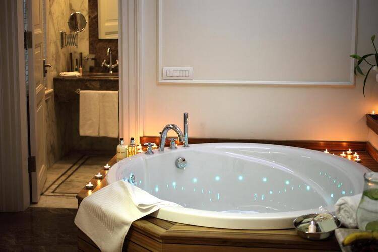 Corinne Hotel