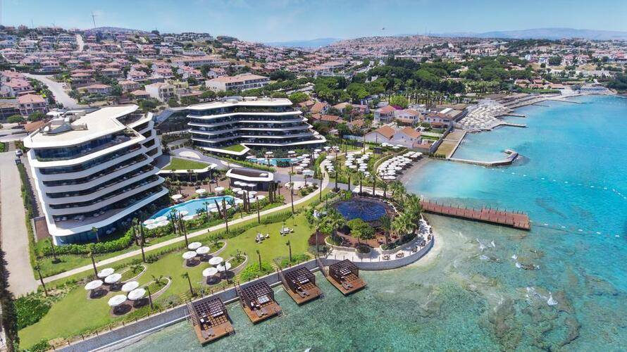 Reges A Luxury Collection Resort & Spa