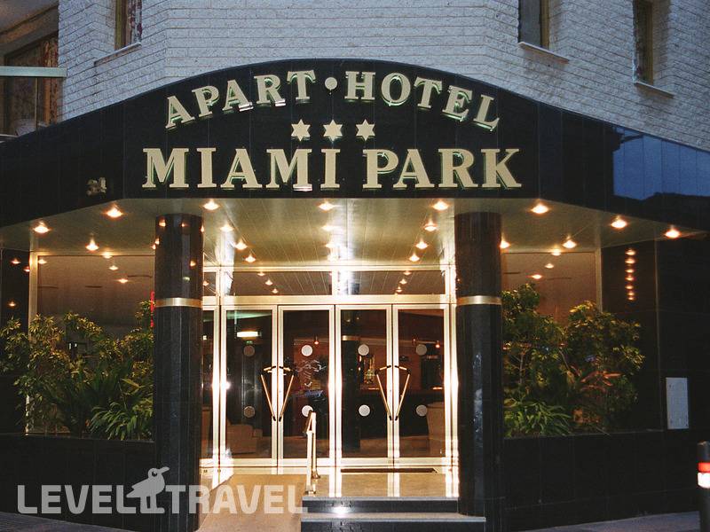Фотография Aparthotel Miami Calella