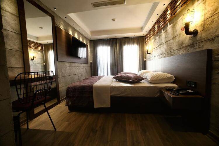 Elibol Hotel