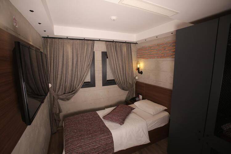 Elibol Hotel
