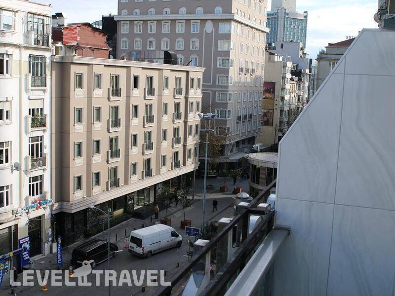 Фотография Emerald Hotel