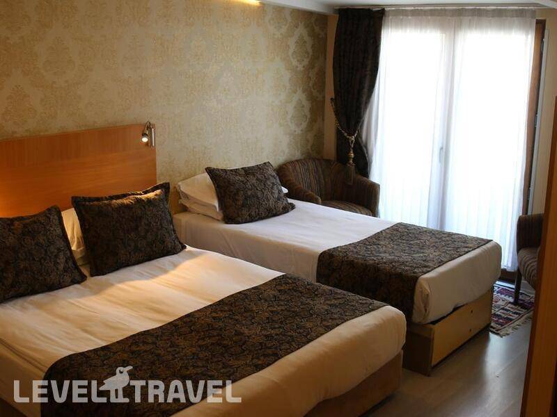 Фотография Emerald Hotel