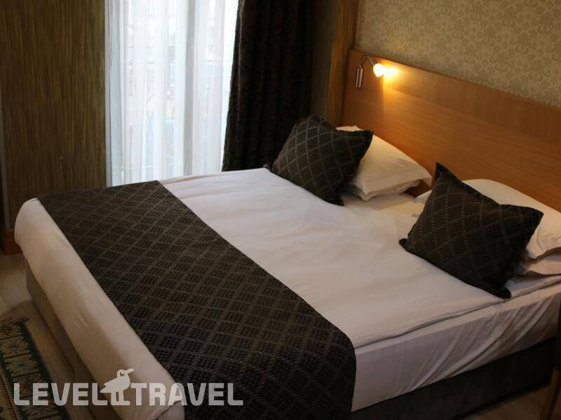 Фотография Emerald Hotel
