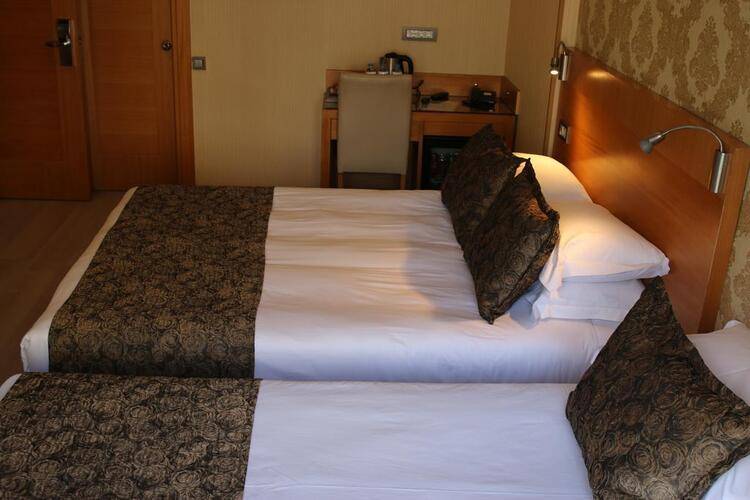 Emerald Hotel