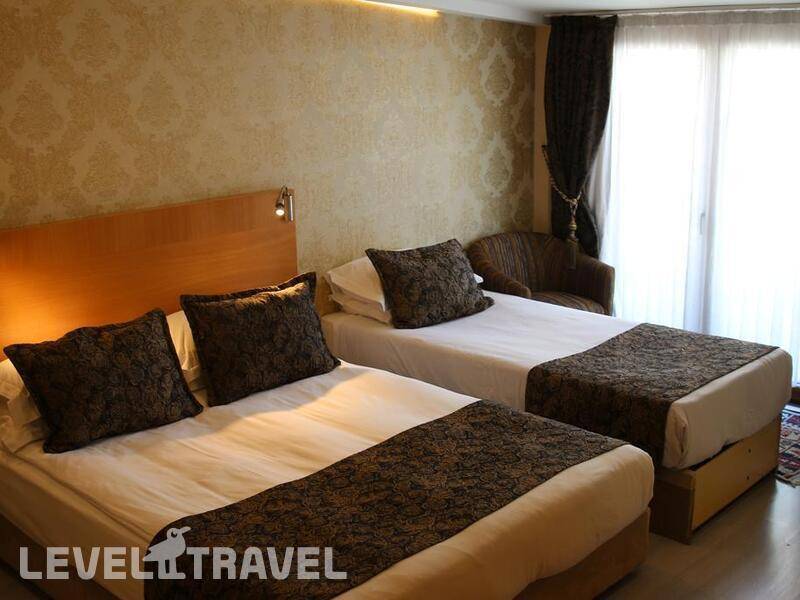 Фотография Emerald Hotel