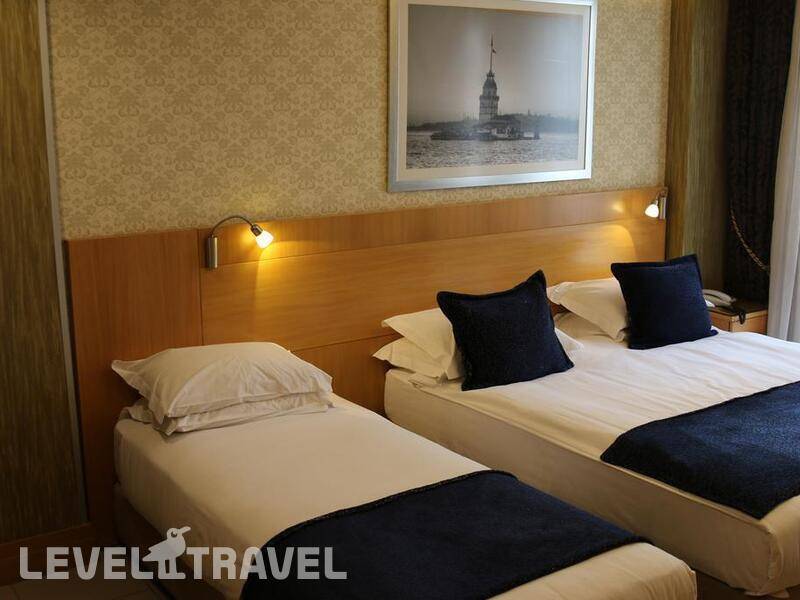 Фотография Emerald Hotel