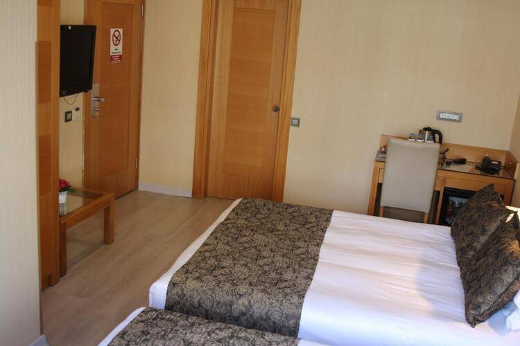 Emerald Hotel