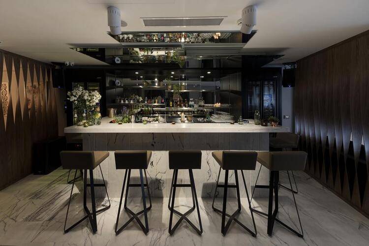 Endless Art Hotel