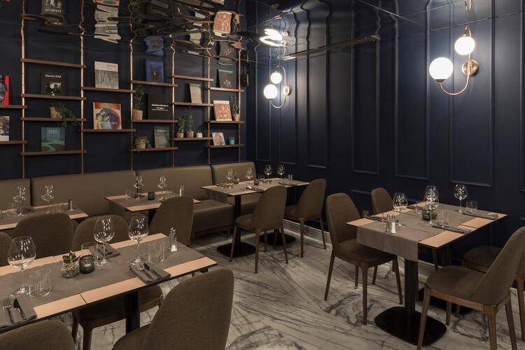 Endless Art Hotel