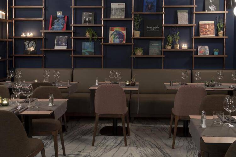 Endless Art Hotel