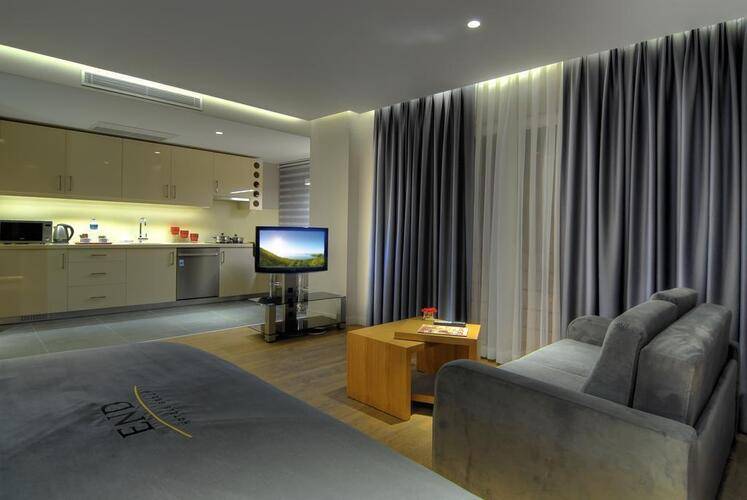Endless Suites Hotel