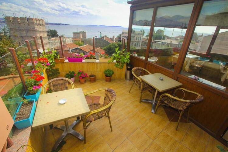 Esans Hotel
