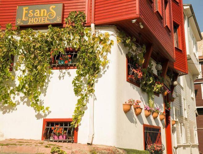 Esans Hotel