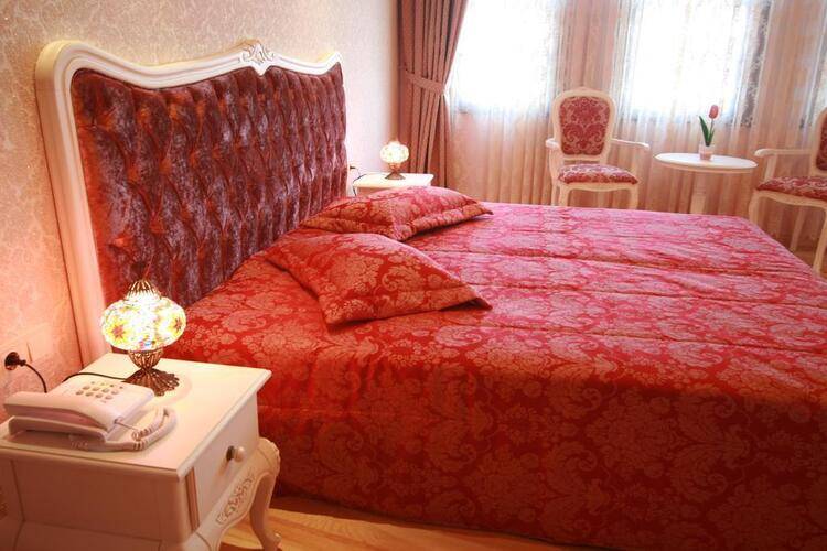 Esans Hotel