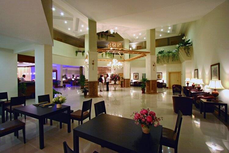 Febeach Hotel Side