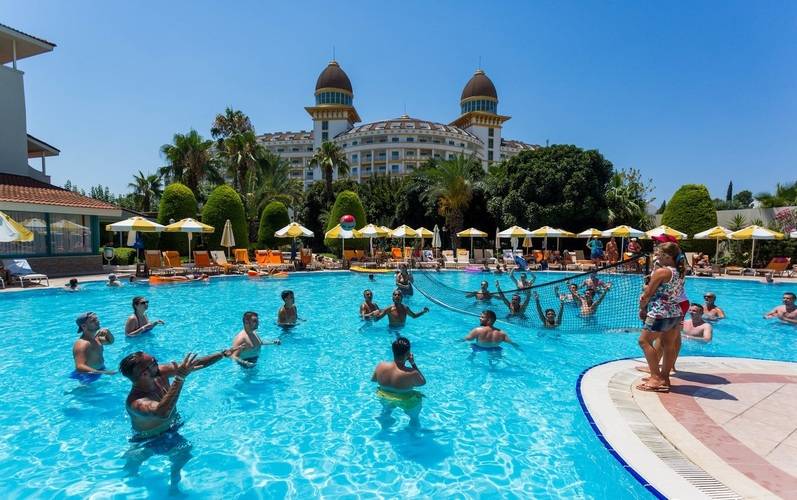 Febeach Hotel Side