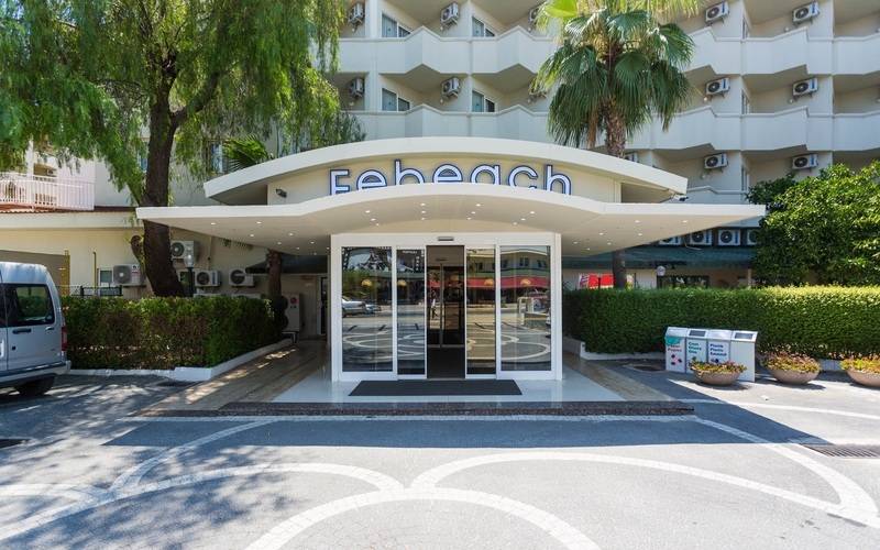 Febeach Hotel Side