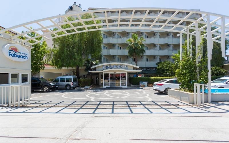 Febeach Hotel Side