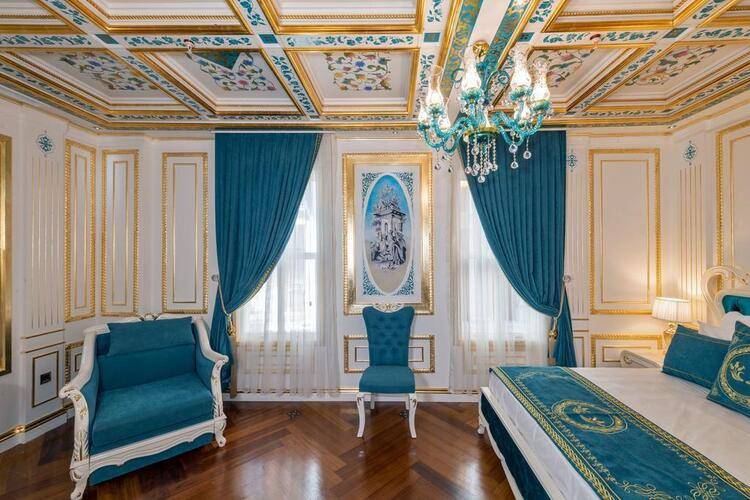 Seven Hills Palace & Spa