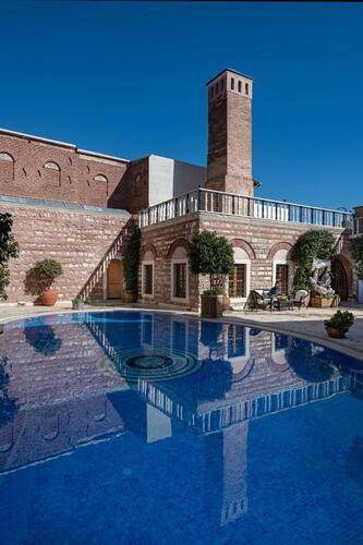 Seven Hills Palace & Spa