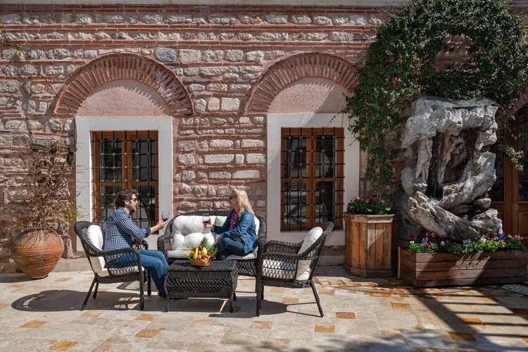 Seven Hills Palace & Spa