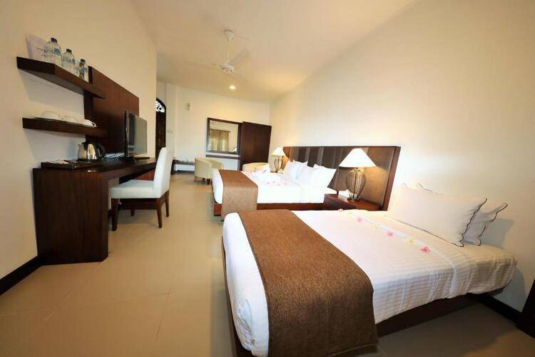 Joes Resort Bentota