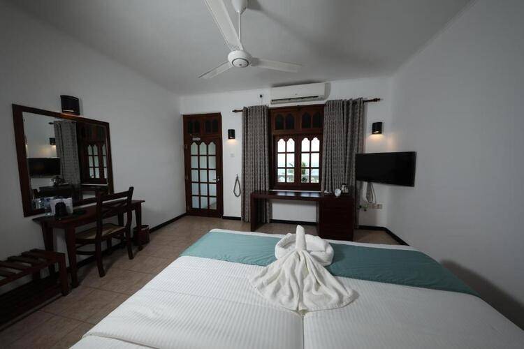 Joes Resort Bentota