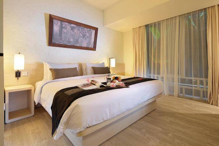 The Akmani Legian