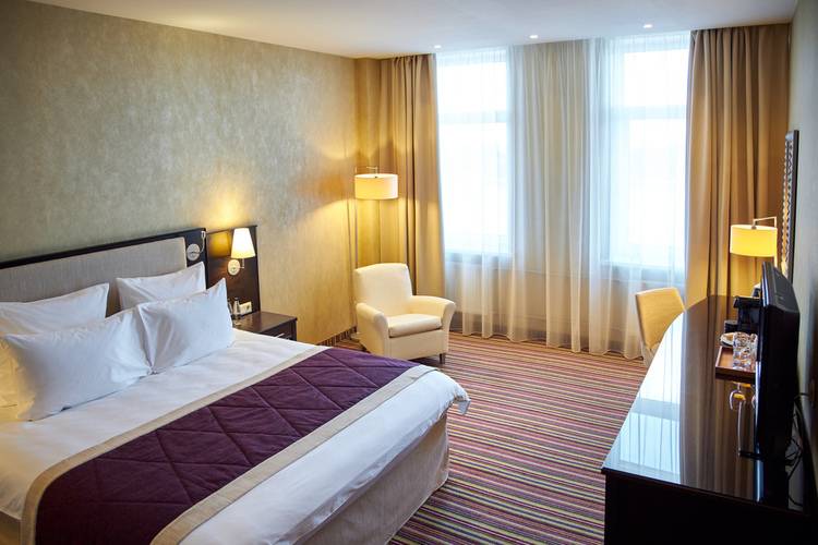 River Palace Hotel (Ex.Courtyard Marriott Vasilievsky Hotel)