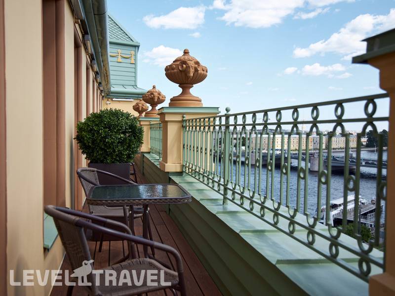 Фотография River Palace Hotel (Ex.Courtyard Marriott Vasilievsky Hotel)