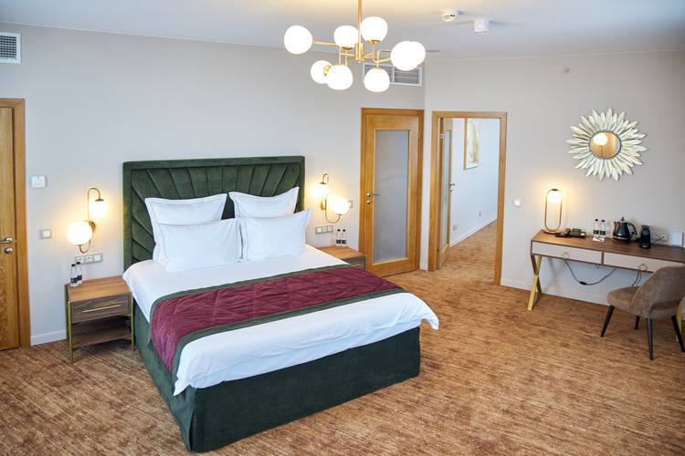 River Palace Hotel (Ex.Courtyard Marriott Vasilievsky Hotel)