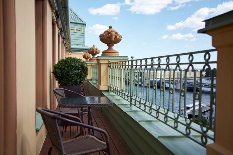 River Palace Hotel (Ex.Courtyard Marriott Vasilievsky Hotel)