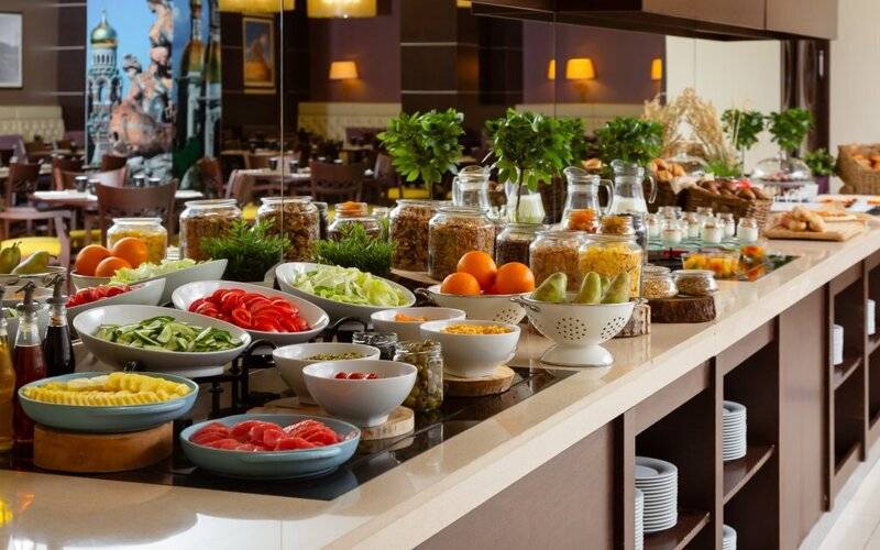 Cort Inn Hotel & Conference Center (Ex. Courtyard Marriott St.Petersburg Center Hotel)
