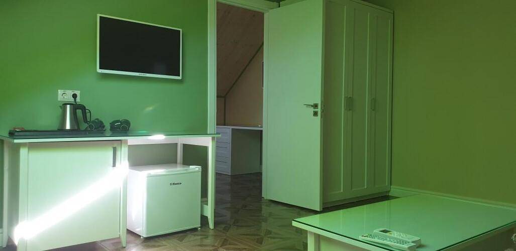 Дольче Вита Клуб (Dolce Vita Club)