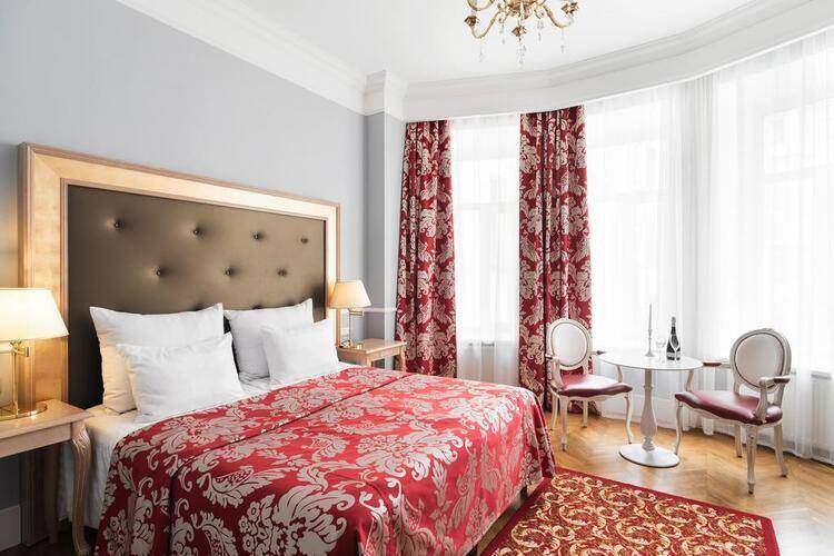 Demetra Art Hotel (Арт-Отель Деметра)