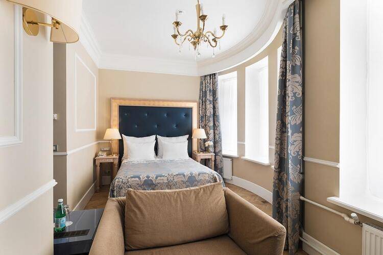 Demetra Art Hotel (Арт-Отель Деметра)