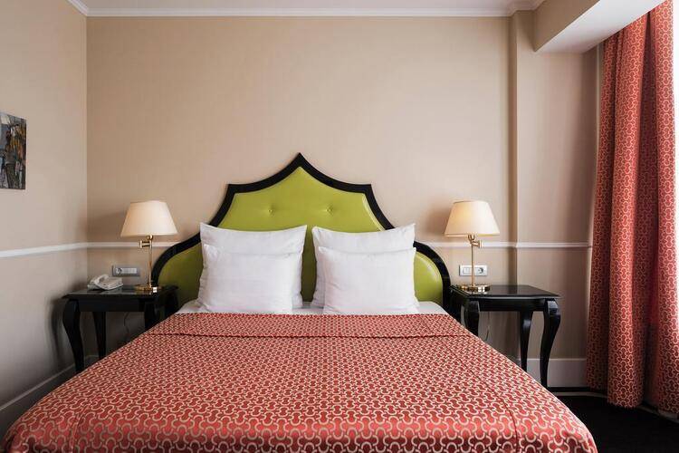 Demetra Art Hotel (Арт-Отель Деметра)