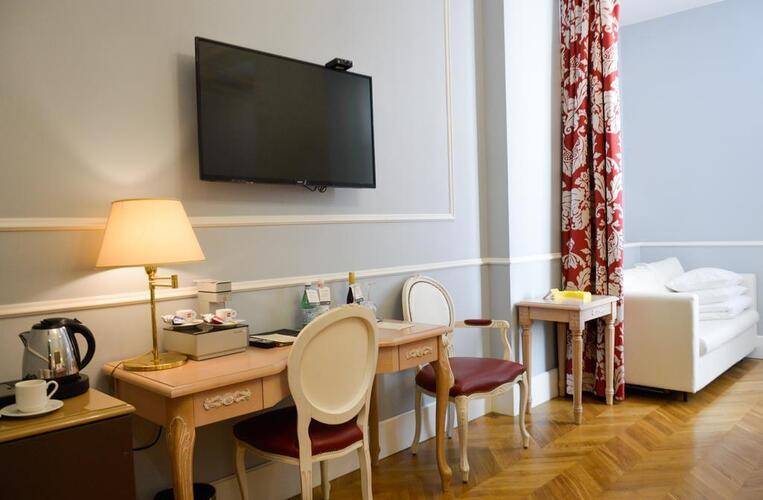 Demetra Art Hotel (Арт-Отель Деметра)