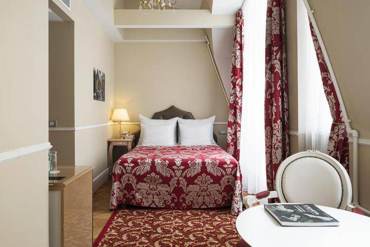 Demetra Art Hotel (Арт-Отель Деметра)