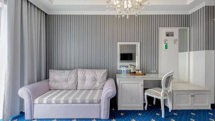 Отель Лермонт (Lermont Hotel)